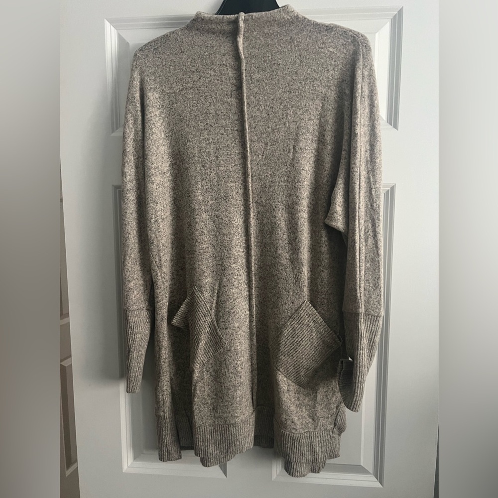 Adyson Parker Women's Long Sweater w/ Pockets in Heather Brown
